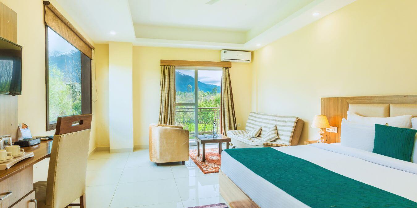 Club Executive Room