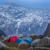 Stunning views from the top during Triund Trek for Beginners – the easiest Himalayan hike near Dharamshala, perfect for first-time adventurers.